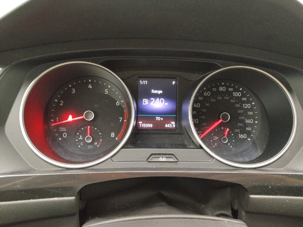 2018 Volkswagen Tiguan in St. Louis, MO 63136 - 18121719 23