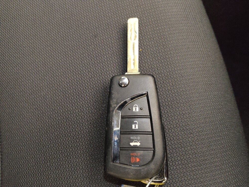 2022 Toyota Corolla in Des Moines, IA 50310 - 18121720 32