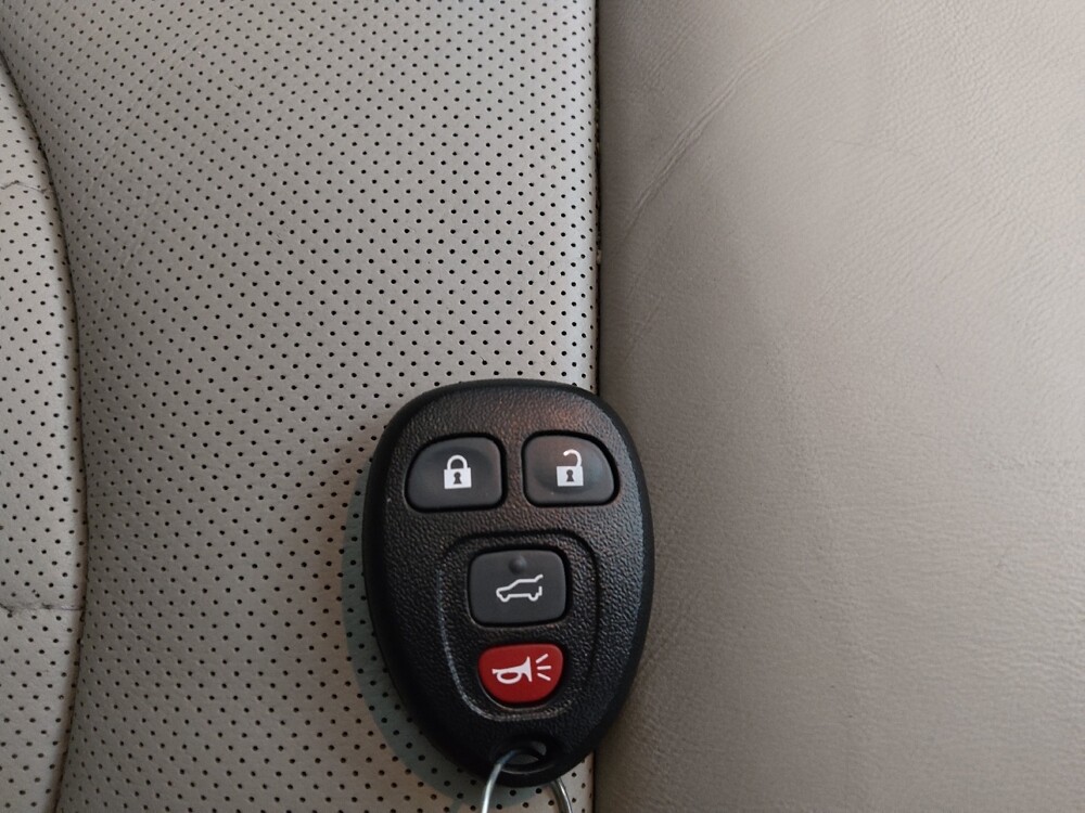 2017 Buick Enclave in Des Moines, IA 50310 - 18121722 32