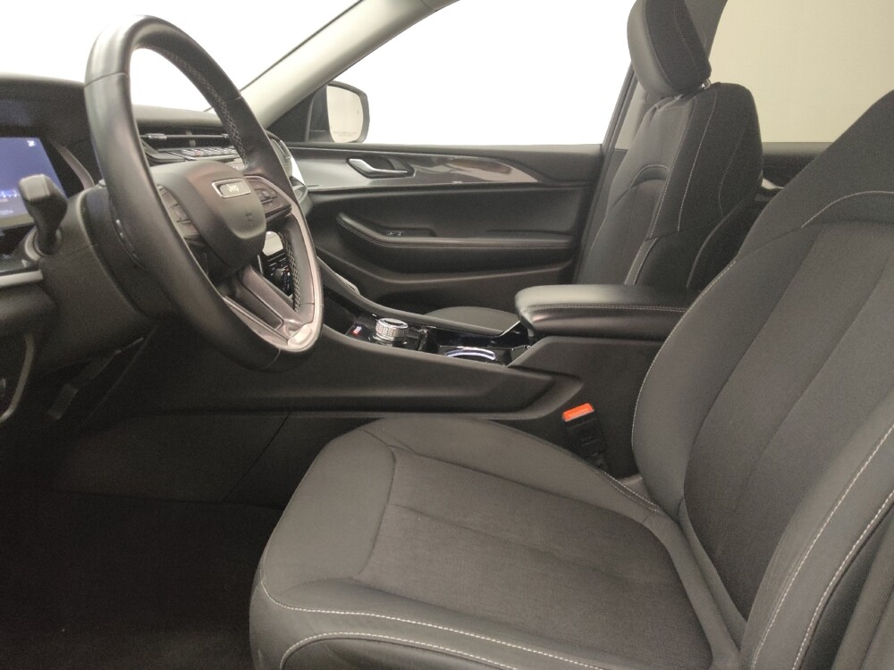 2022 Jeep Grand Cherokee L in Des Moines, IA 50310 - 18121725 17