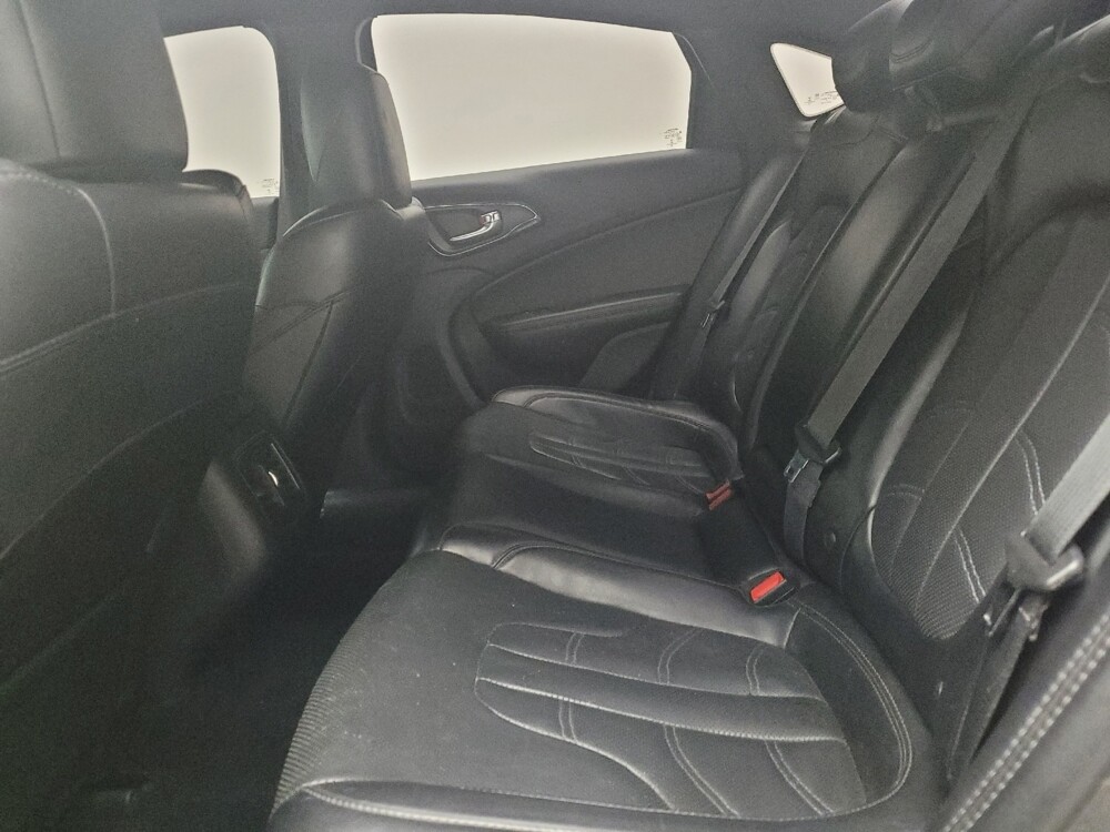 2015 Chrysler 200 in St. Louis, MO 63136 - 18121726 18