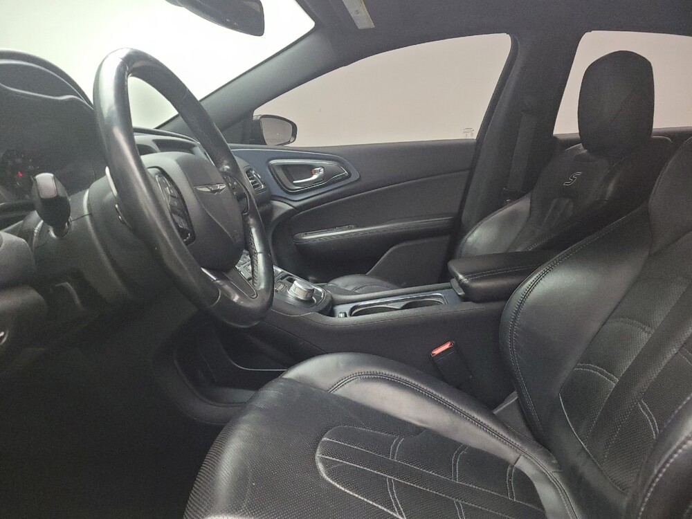 2015 Chrysler 200 in St. Louis, MO 63136 - 18121726 17