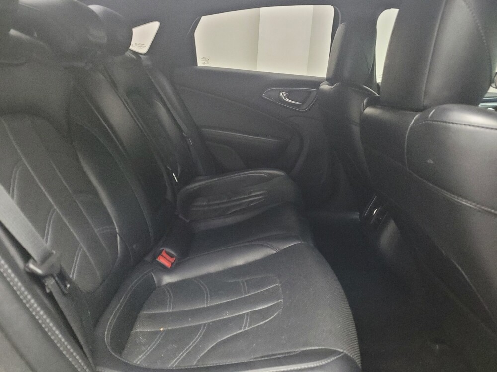 2015 Chrysler 200 in St. Louis, MO 63136 - 18121726 19