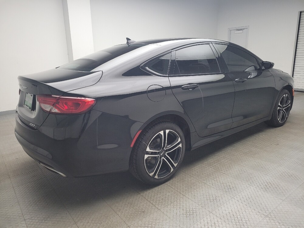 2015 Chrysler 200 in St. Louis, MO 63136 - 18121726 11