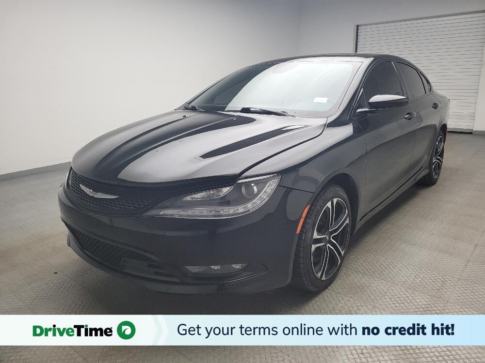 2015 Chrysler 200 in St. Louis, MO 63136 - 18121726