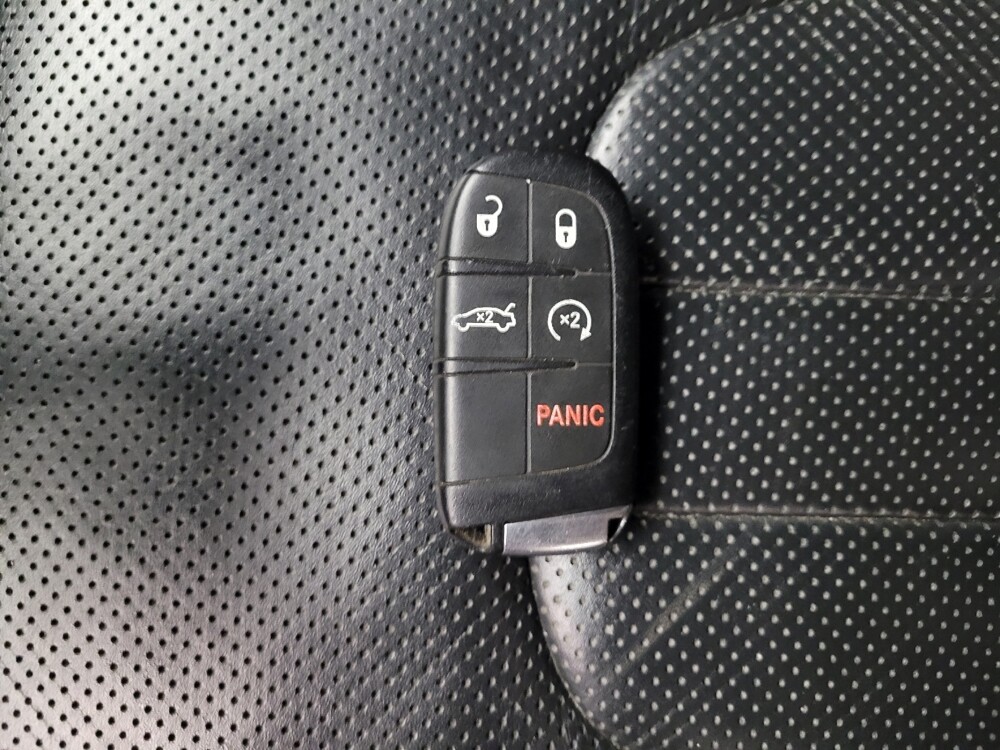 2015 Chrysler 200 in St. Louis, MO 63136 - 18121726 32