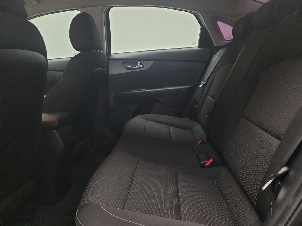 2020 Kia Forte in Eastpointe, MI 48021 - 18121727 18