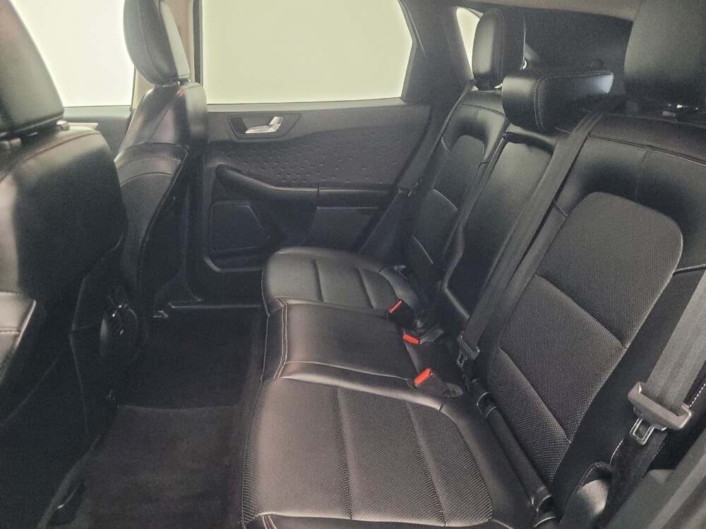 2020 Ford Escape in Indianapolis, IN 46222 - 18121728 18