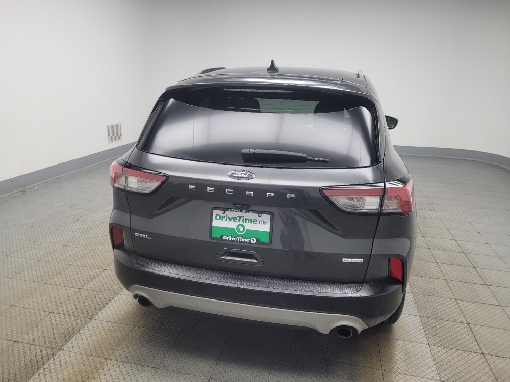 2020 Ford Escape in Indianapolis, IN 46222 - 18121728 7
