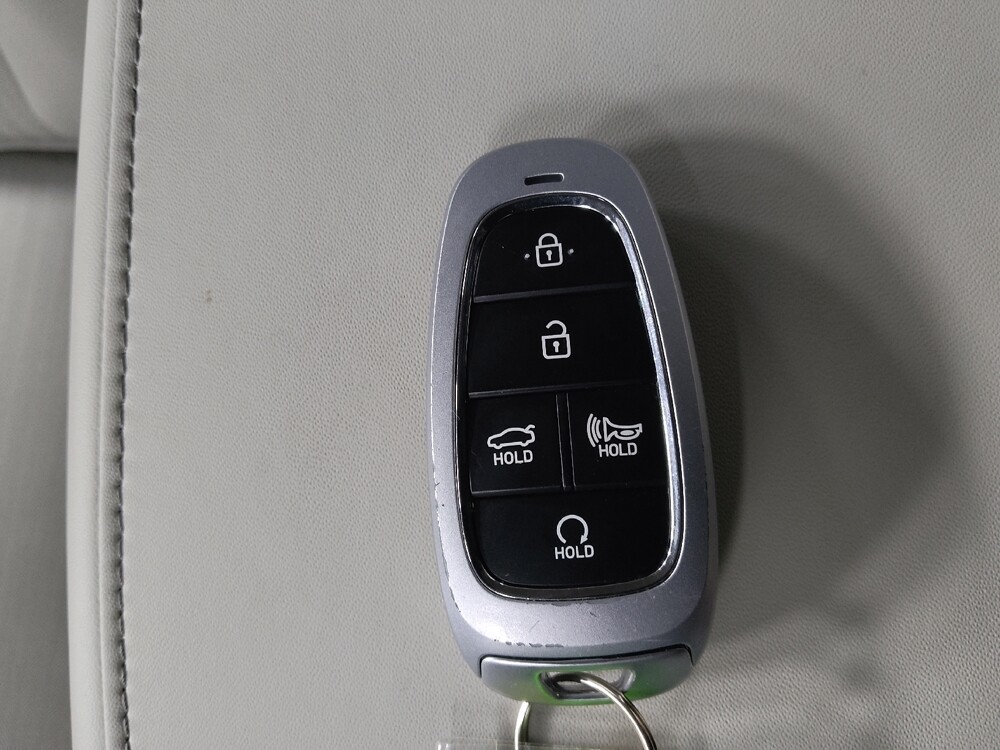 2023 Hyundai Sonata in Union City, GA 30291 - 18121730 32