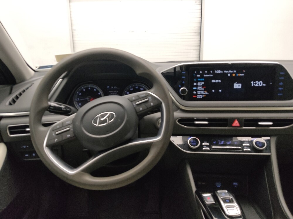 2023 Hyundai Sonata in Union City, GA 30291 - 18121730 22