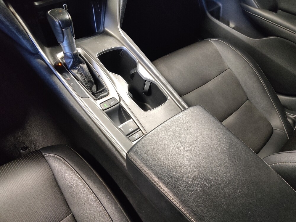 2020 Honda Accord in Macon, GA 31210 - 18121731 26