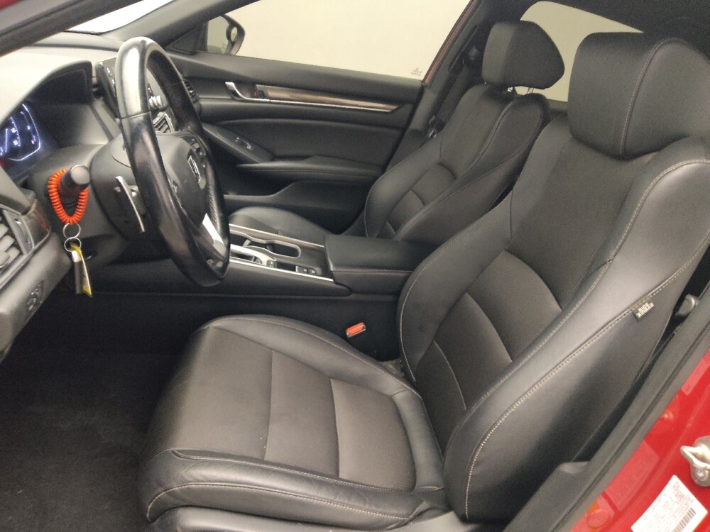 2020 Honda Accord in Macon, GA 31210 - 18121731 17
