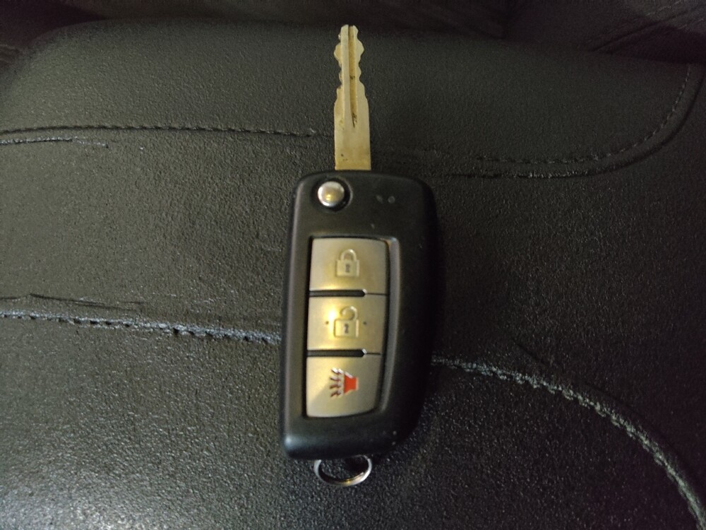 2019 Nissan Rogue in Union City, GA 30291 - 18121737 32