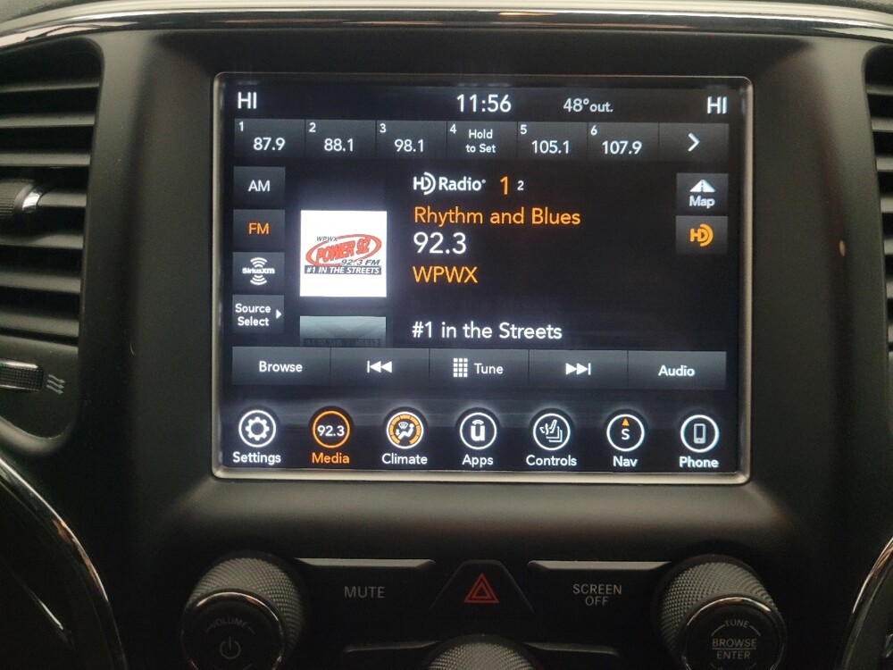 2018 Jeep Grand Cherokee in Indianapolis, IN 46222 - 18121738 25