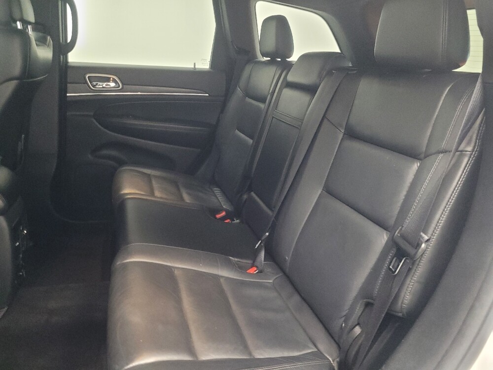 2018 Jeep Grand Cherokee in Indianapolis, IN 46222 - 18121738 18