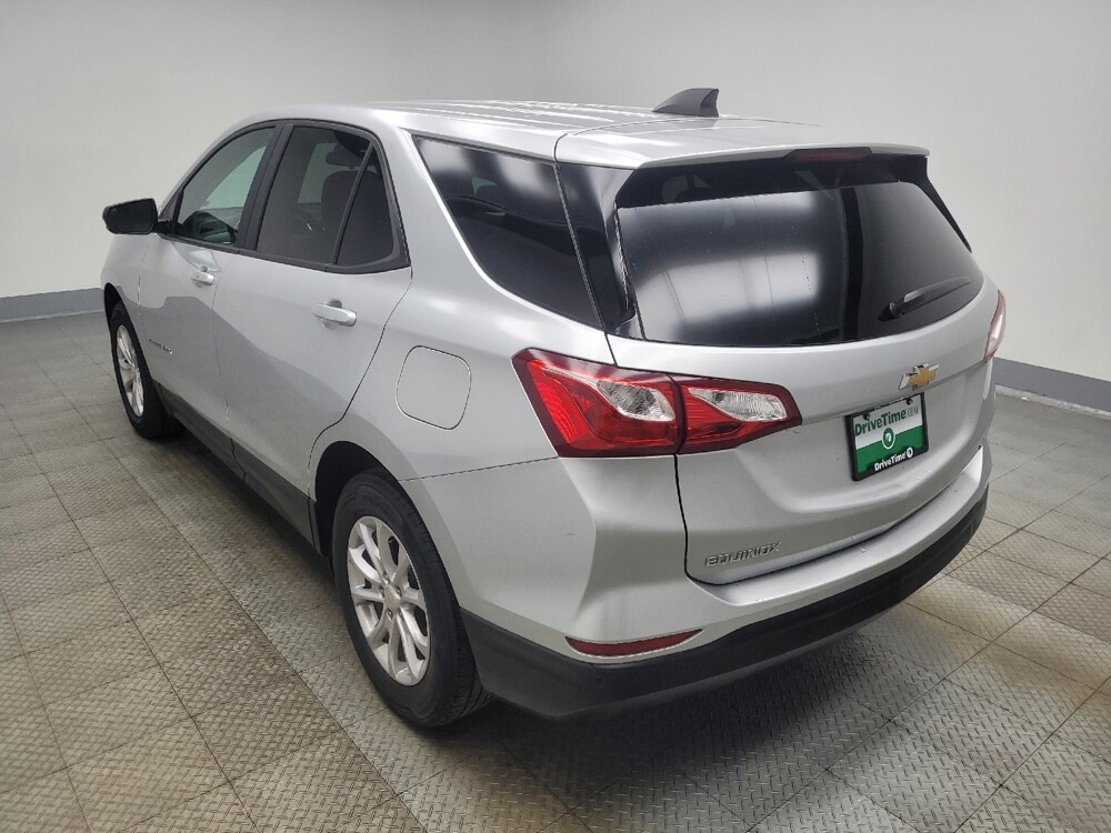 2020 Chevrolet Equinox in Indianapolis, IN 46222 - 18121740 5