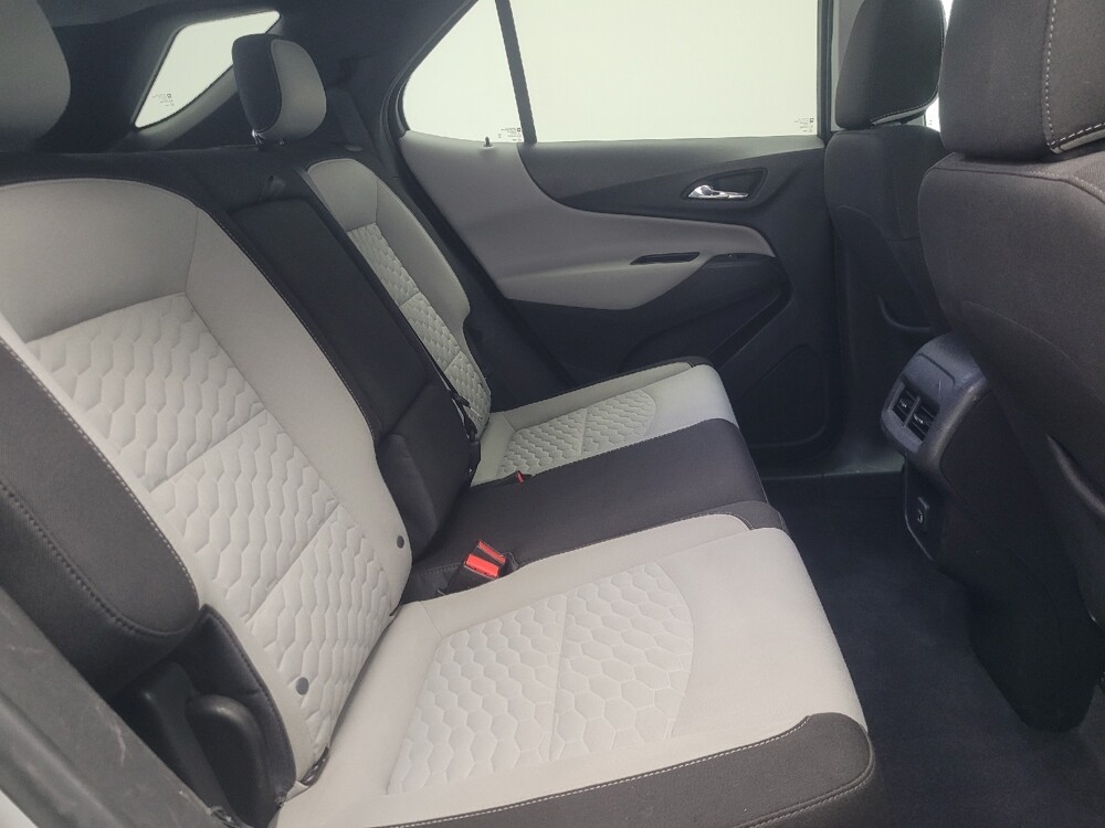 2020 Chevrolet Equinox in Indianapolis, IN 46222 - 18121740 19