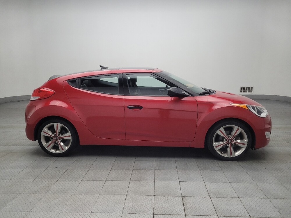2016 Hyundai Veloster in Macon, GA 31210 - 18121745 11