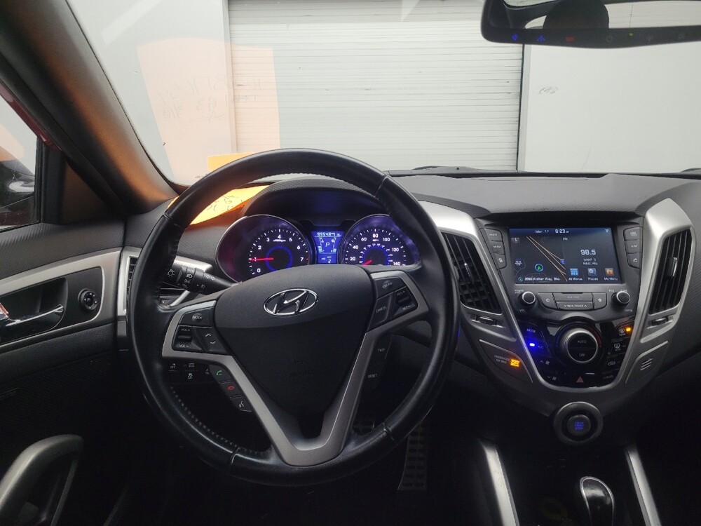 2016 Hyundai Veloster in Macon, GA 31210 - 18121745 22