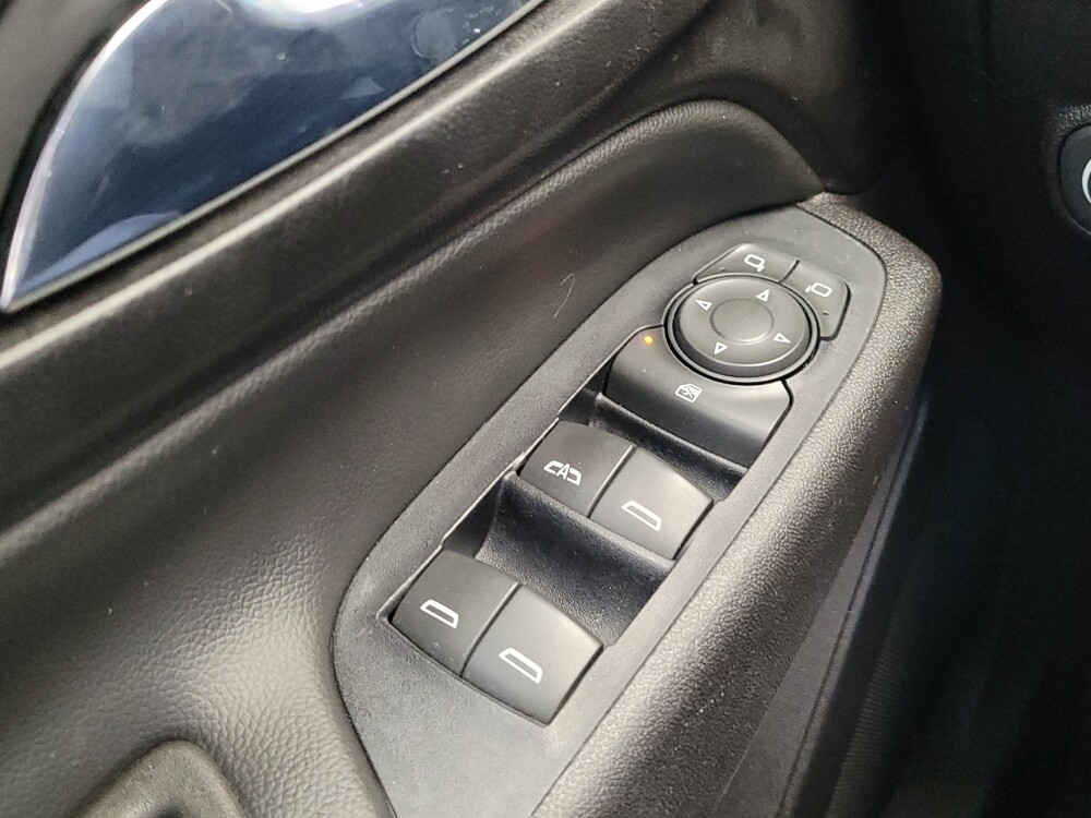 2018 Chevrolet Equinox in Fairfield, OH 45014 - 18121746 27