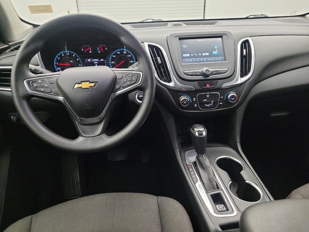 2018 Chevrolet Equinox in Fairfield, OH 45014 - 18121746 22