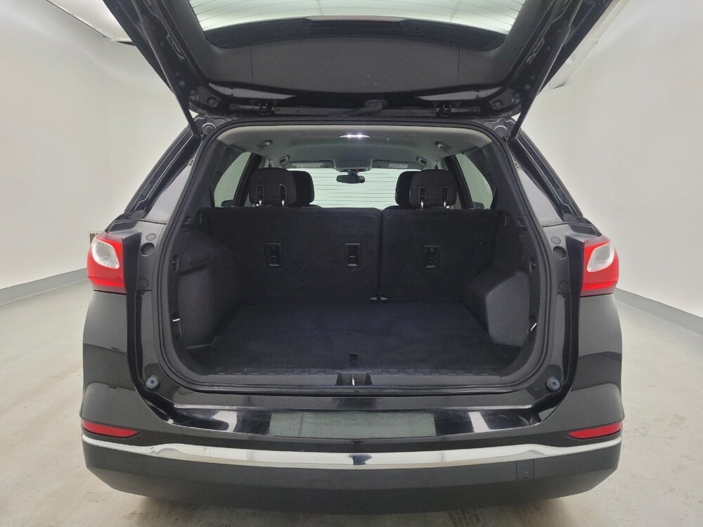 2018 Chevrolet Equinox in Fairfield, OH 45014 - 18121746 29