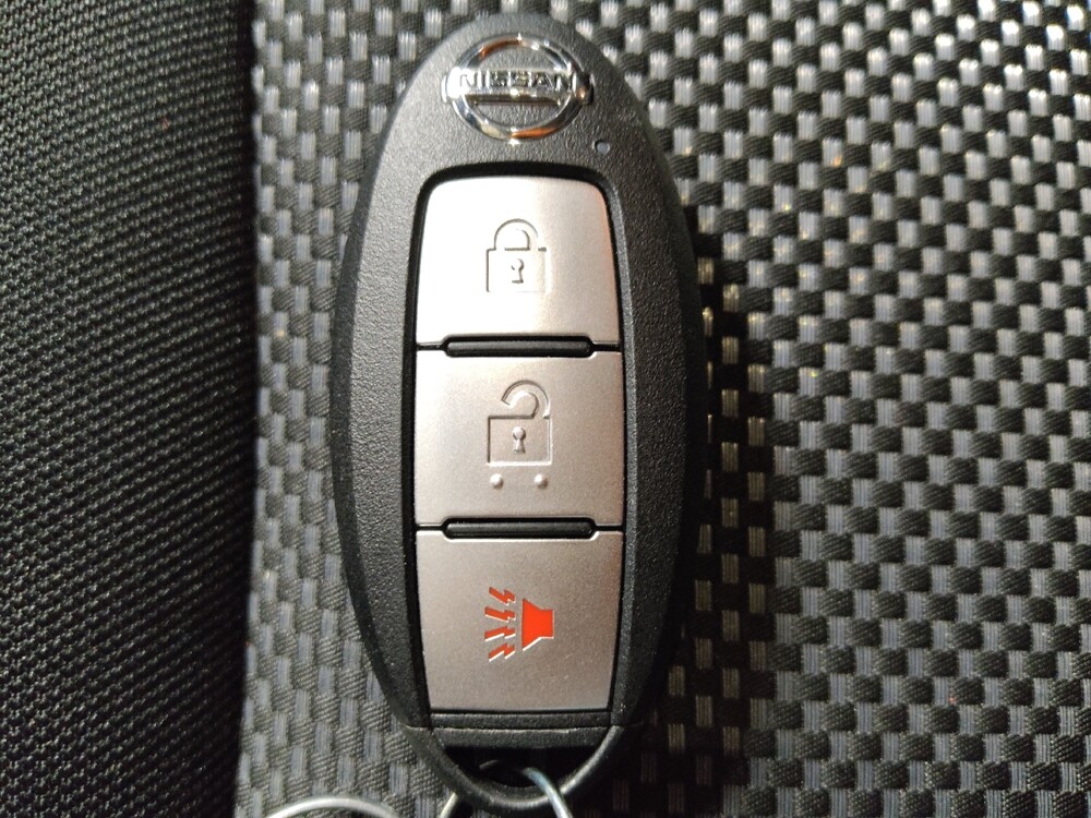 2020 Nissan Pathfinder in Tulsa, OK 74145 - 18121752 32