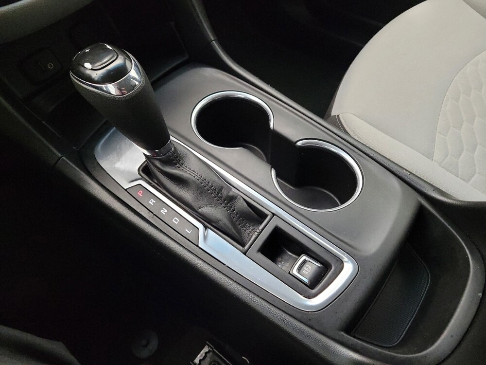 2018 Chevrolet Equinox in Cincinnati, OH 45255 - 18121764 26