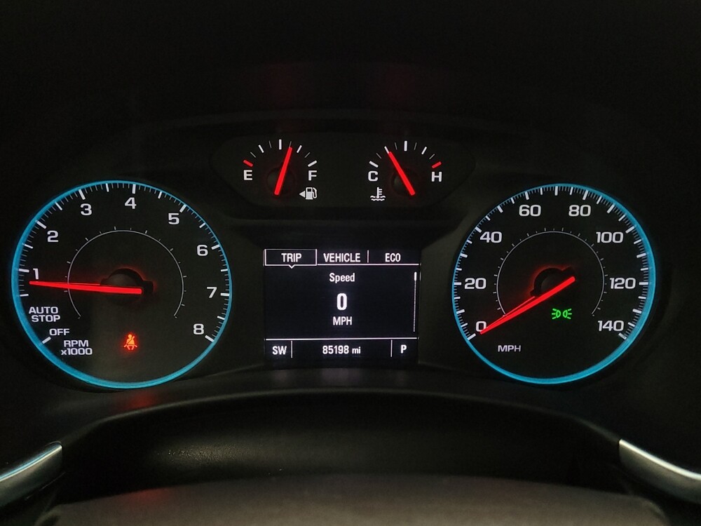 2018 Chevrolet Equinox in Cincinnati, OH 45255 - 18121764 23