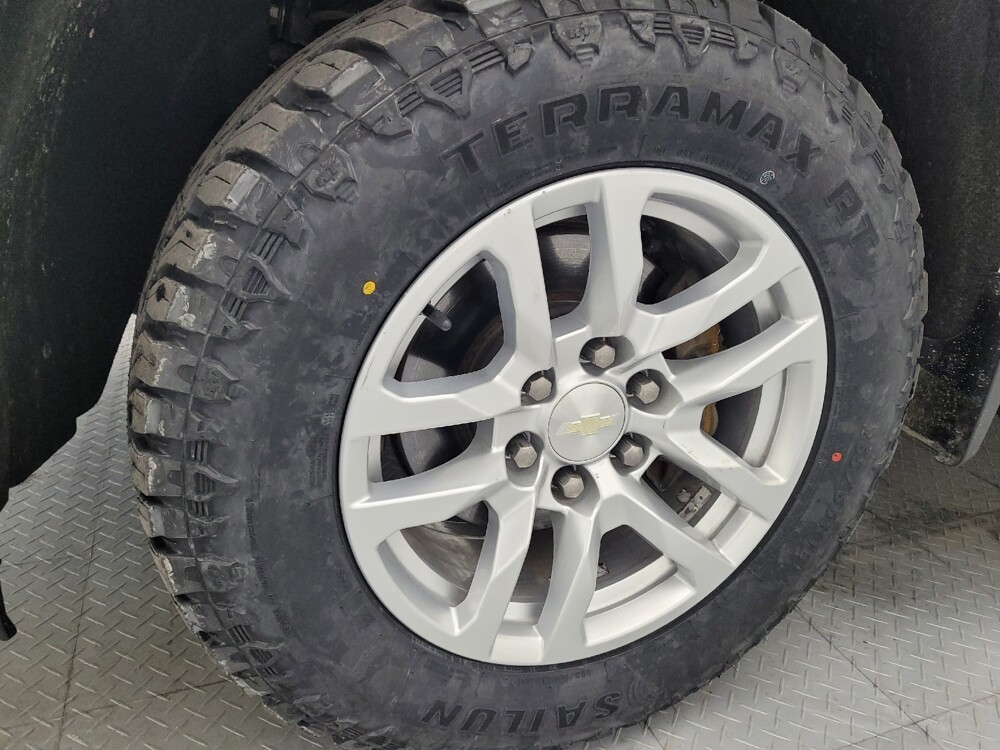 2019 Chevrolet Silverado 1500 in Greenville, SC 29607 - 18121765 31