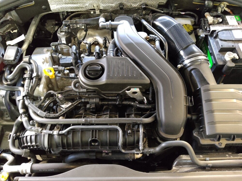 2024 Volkswagen Jetta in Greenville, SC 29607 - 18121768 30