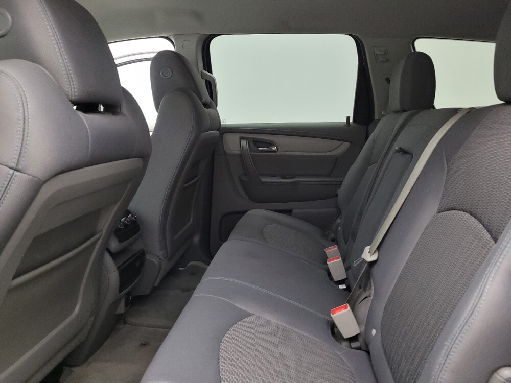 2017 Chevrolet Traverse in Toledo, OH 43617 - 18121770 18