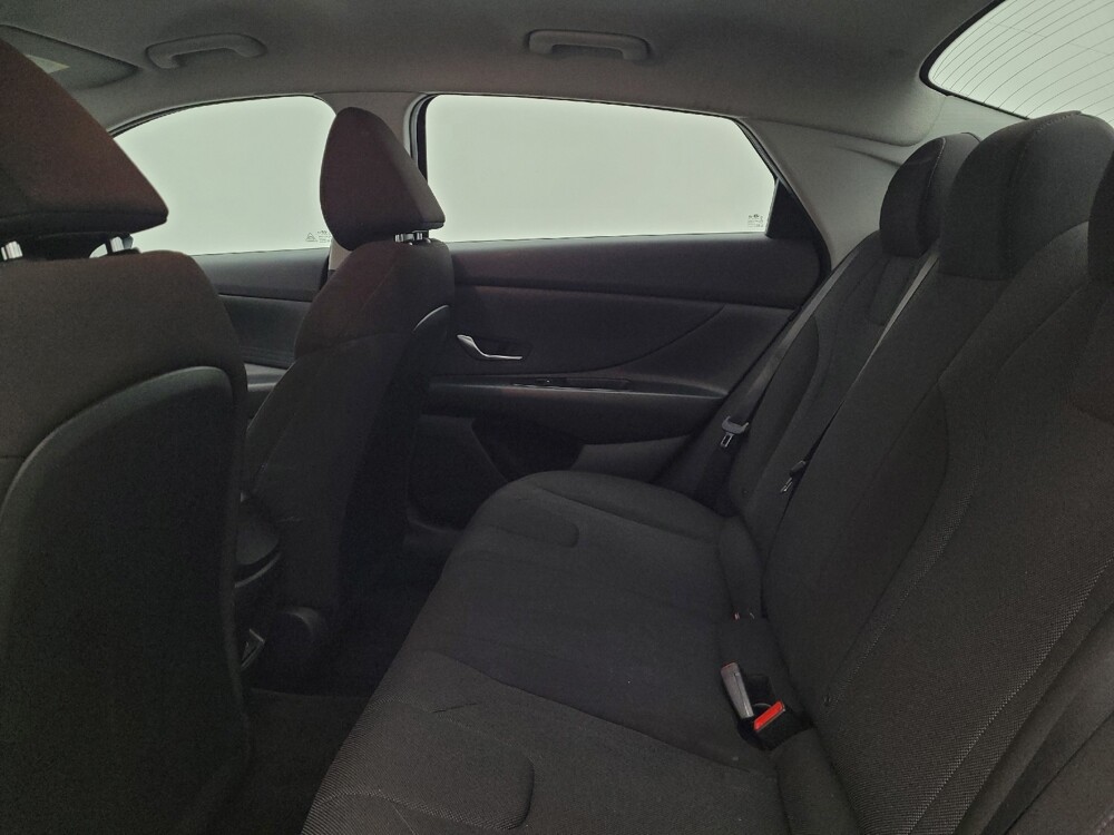 2024 Hyundai Elantra in Toledo, OH 43617 - 18121771 18