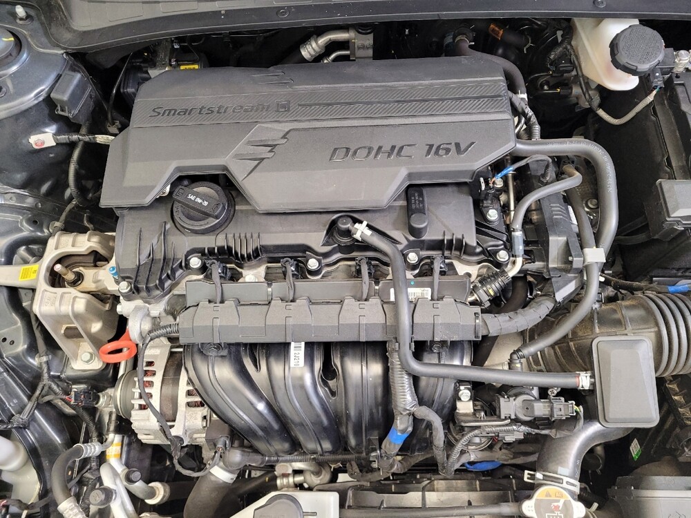 2024 Hyundai Elantra in Toledo, OH 43617 - 18121771 30