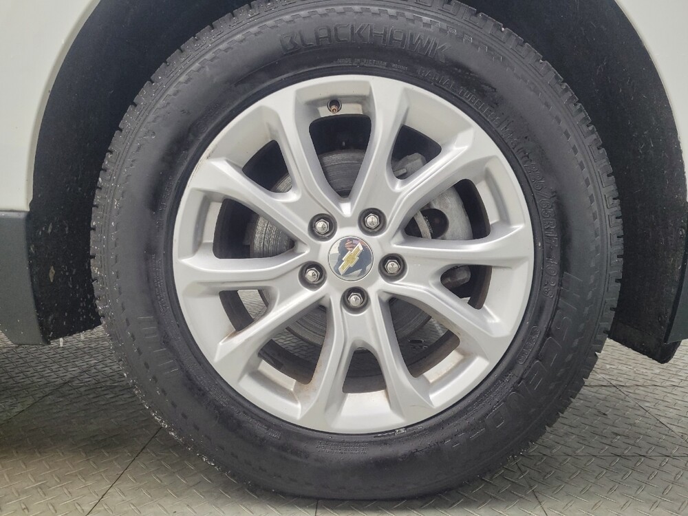 2020 Chevrolet Equinox in Indianapolis, IN 46222 - 18121773 31