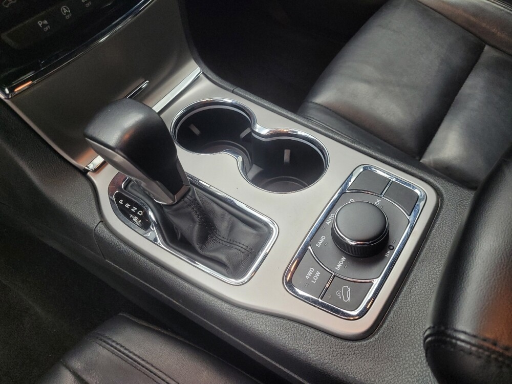 2021 Jeep Grand Cherokee in Indianapolis, IN 46222 - 18121774 26