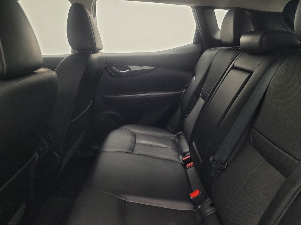 2022 Nissan Rogue Sport in Indianapolis, IN 46219 - 18121779 18