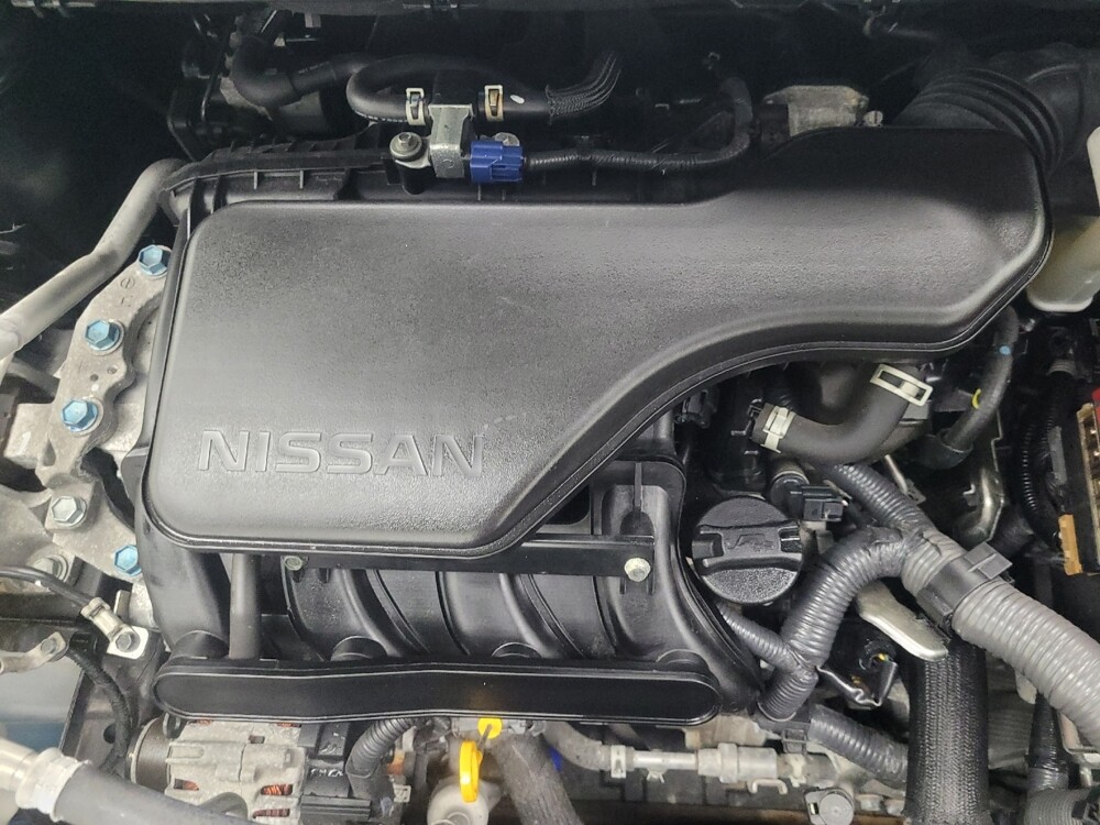 2022 Nissan Rogue Sport in Indianapolis, IN 46219 - 18121779 30