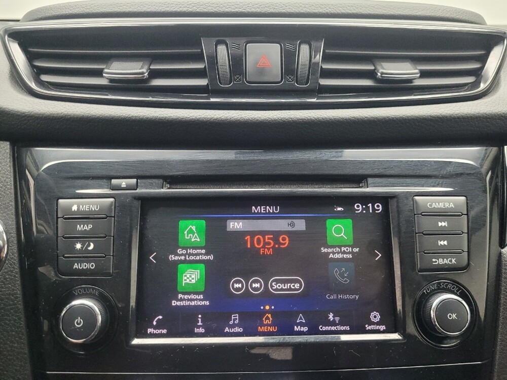 2022 Nissan Rogue Sport in Indianapolis, IN 46219 - 18121779 25