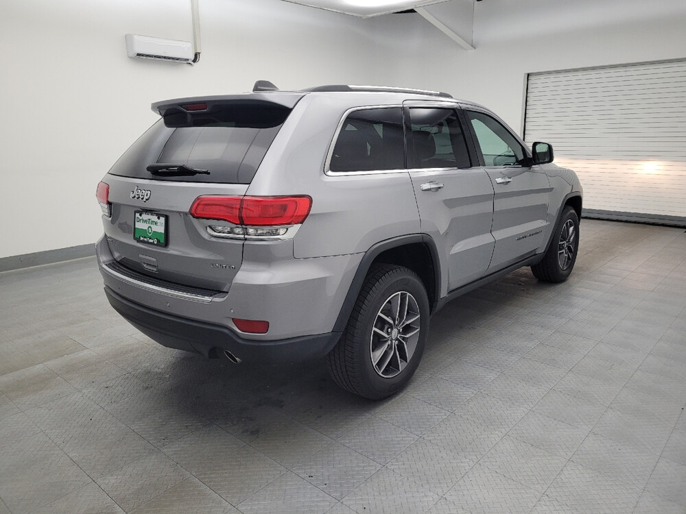 2017 Jeep Grand Cherokee in Eastpointe, MI 48021 - 18121780 10