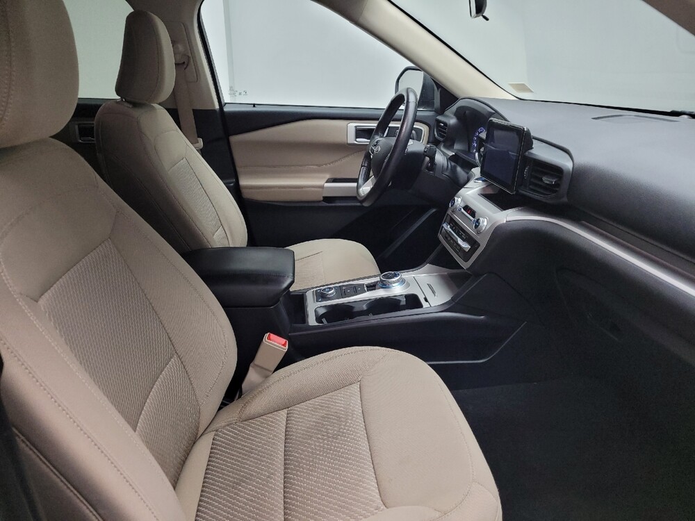 2022 Ford Explorer in Eastpointe, MI 48021 - 18121782 21