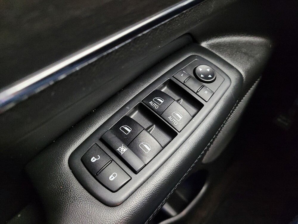 2018 Jeep Grand Cherokee in Eastpointe, MI 48021 - 18121783 27