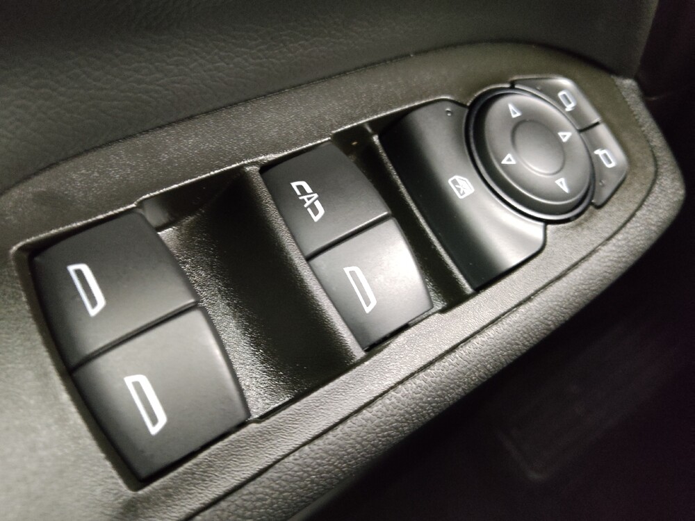 2024 Chevrolet Equinox in Topeka, KS 66611 - 18121786 27