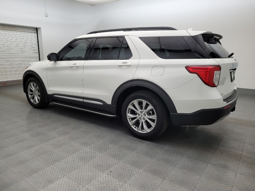 2021 Ford Explorer in Glendale, AZ 85301 - 18121788 3