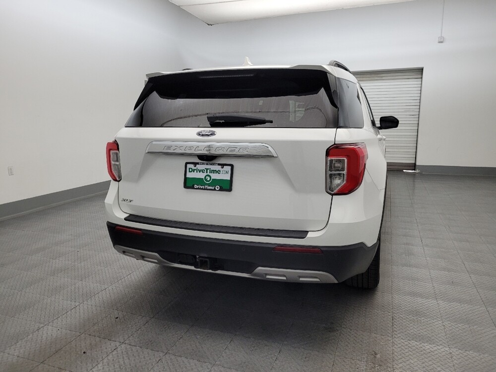 2021 Ford Explorer in Glendale, AZ 85301 - 18121788 7