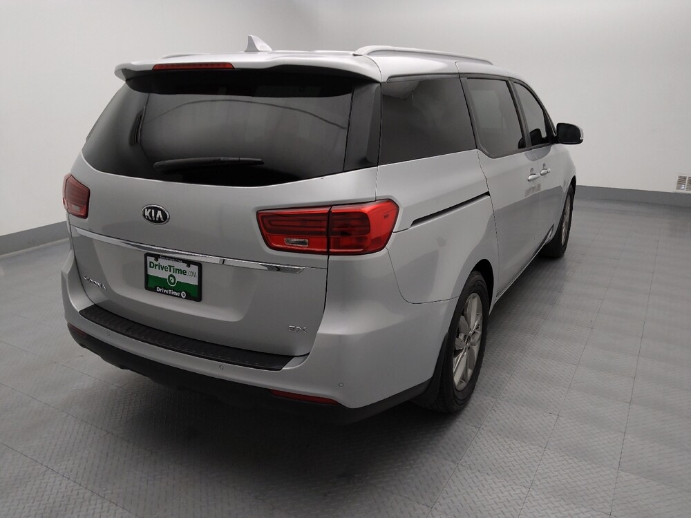 2019 Kia Sedona in Topeka, KS 66611 - 18121789 7