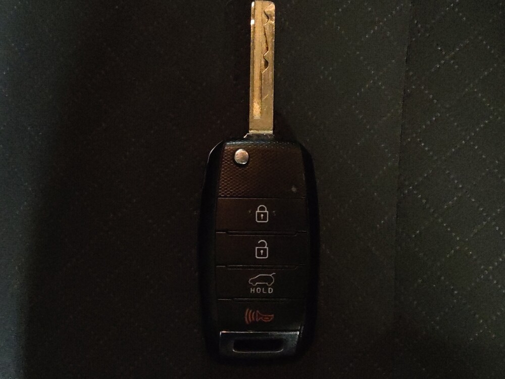 2019 Kia Sorento in Hialeah, FL 33014 - 18121794 32