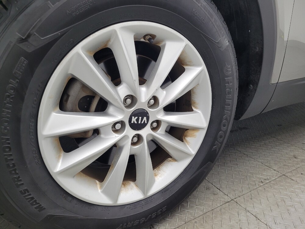 2019 Kia Sorento in Hialeah, FL 33014 - 18121794 31