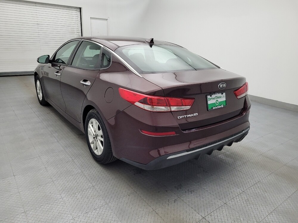 2019 Kia Optima in Charleston, SC 29414 - 18121800 5